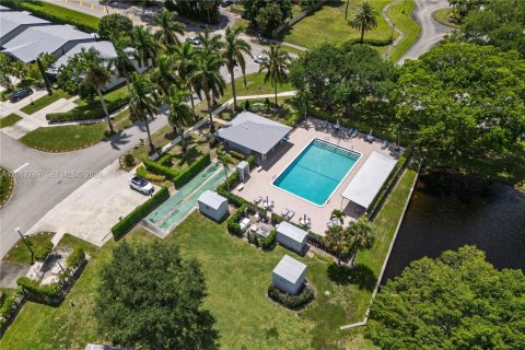 Villa ou maison à vendre à Delray Beach, Floride: 2 chambres, 111.48 m2 № 2066295 - photo 8