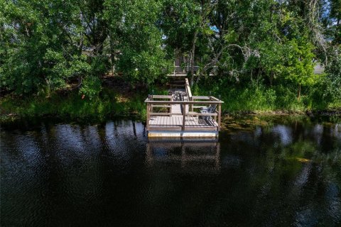 Villa ou maison à vendre à Land O' Lakes, Floride: 3 chambres, 196.95 m2 № 2226342 - photo 6
