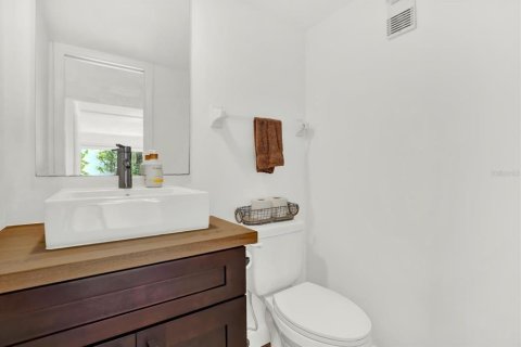 Townhouse in Tampa, Florida 2 bedrooms, 110.74 sq.m. № 1734532 - photo 16