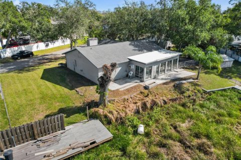 House in Lakeland, Florida 3 bedrooms, 158.21 sq.m. № 1567372 - photo 6