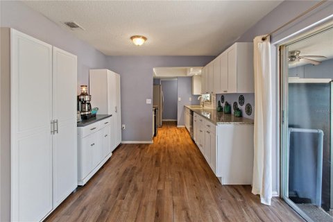 House in Lakeland, Florida 3 bedrooms, 158.21 sq.m. № 1567372 - photo 23