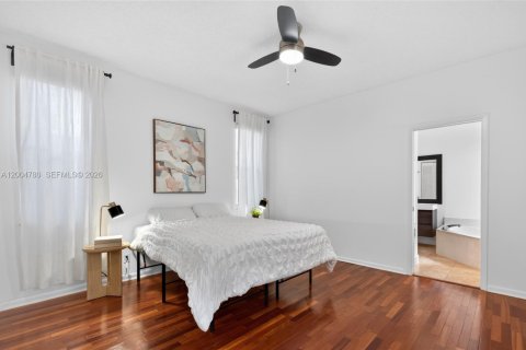 Villa ou maison à louer à Weston, Floride: 3 chambres, 137.31 m2 № 2071178 - photo 15