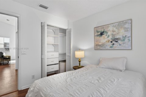 Villa ou maison à louer à Weston, Floride: 3 chambres, 137.31 m2 № 2071178 - photo 20