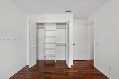 Villa ou maison à louer à Weston, Floride: 3 chambres, 137.31 m2 № 2071178 - photo 19