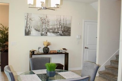 Adosado en venta en Kissimmee, Florida, 3 dormitorios, 187.29 m2 № 1866286 - foto 5