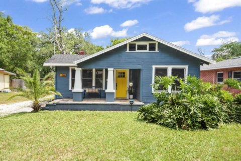 House in Tampa, Florida 2 bedrooms, 97.55 sq.m. № 1683071 - photo 1