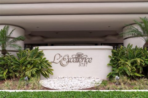 Купить кондоминиум в Майами-Бич, Флорида 2 спальни, 140.28м2, № 1984982 - фото 1