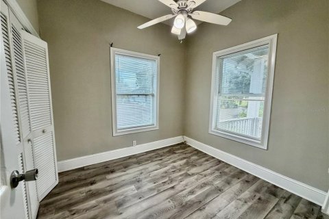 Villa ou maison à louer à Tampa, Floride: 3 chambres, 77.67 m2 № 2408308 - photo 14