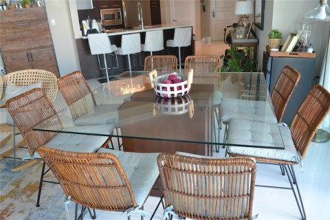 Copropriété à vendre à Sunny Isles Beach, Floride: 3 chambres, 138.33 m2 № 1704989 - photo 17