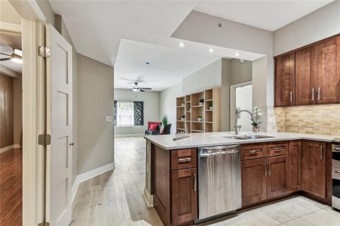 Купить кондоминиум в Сент-Питерсберг, Флорида 4 комнаты, 104.79м2, № 1614443 - фото 9