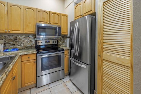 Commercial property in Largo, Florida 2 bedrooms, 122.63 sq.m. № 1657442 - photo 11
