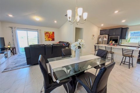 Villa ou maison à louer à Davenport, Floride: 3 chambres, 140.38 m2 № 2095860 - photo 4