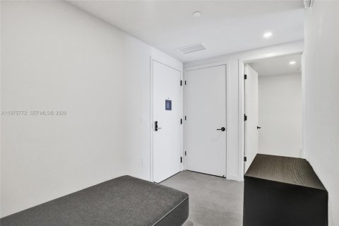 Copropriété à vendre à Miami, Floride: 1 chambre, 55.46 m2 № 2040876 - photo 11