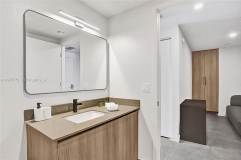 Copropriété à vendre à Miami, Floride: 1 chambre, 55.46 m2 № 2040876 - photo 14