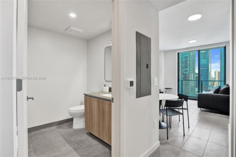 Copropriété à vendre à Miami, Floride: 1 chambre, 55.46 m2 № 2040876 - photo 13
