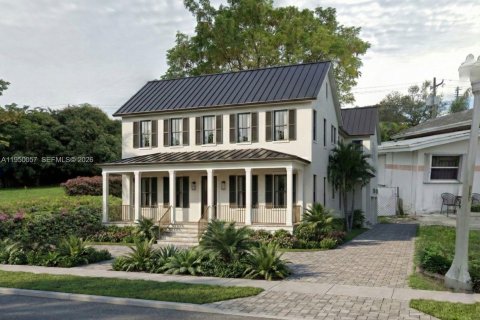 Terrain à vendre à Coral Gables, Floride № 2005793 - photo 2