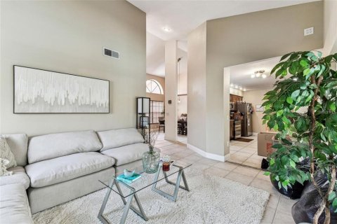 Casa en alquiler en Tampa, Florida, 4 dormitorios, 196.4 m2 № 1901787 - foto 16