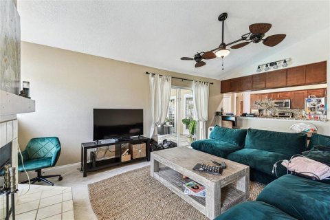 Casa en alquiler en Tampa, Florida, 4 dormitorios, 196.4 m2 № 1901787 - foto 19
