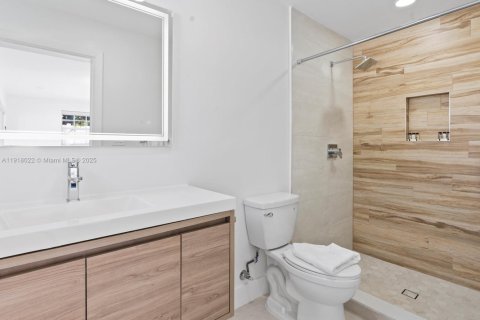 Commercial property in Hollywood, Florida 126.25 sq.m. № 1972515 - photo 28