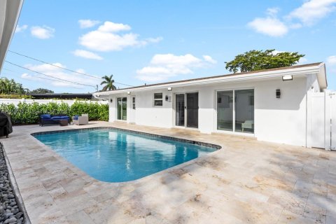 Commercial property in Hollywood, Florida 126.25 sq.m. № 1972515 - photo 23