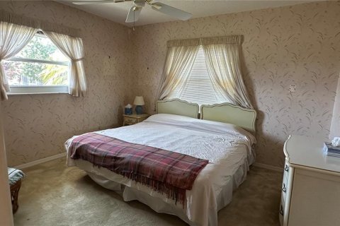 Duplex in Sun City Center, Florida 2 bedrooms, 163.14 sq.m. № 1785037 - photo 10