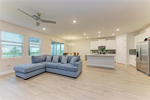 Villa ou maison à vendre à Lakewood Ranch, Floride: 4 chambres, 256.04 m2 № 2408988 - photo 18