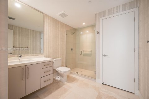 Condominio en venta en Miami, Florida, 3 dormitorios, 173.54 m2 № 2056247 - foto 25