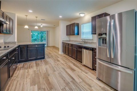 Villa ou maison à vendre à Daytona Beach, Floride: 4 chambres, 236.99 m2 № 2391486 - photo 7