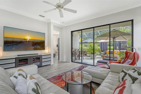 House in Lakewood Ranch, Florida 2 bedrooms, 146.04 sq.m. № 2226249 - photo 8