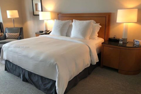 Купить кондоминиум в Майами, Флорида 56.76м2, № 2049936 - фото 6