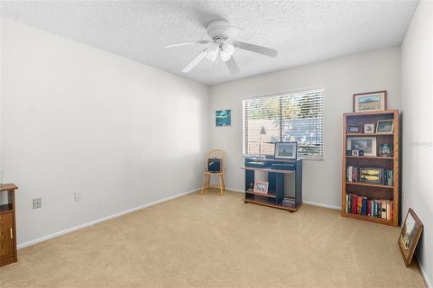 Condominio en venta en Weeki Wachee, Florida, 2 dormitorios, 120.03 m2 № 1555162 - foto 16