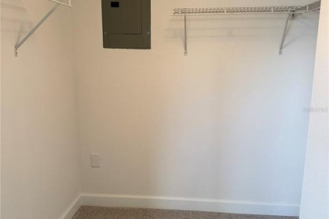 Condo in South Pasadena, Florida, 2 bedrooms № 2213676 - photo 12