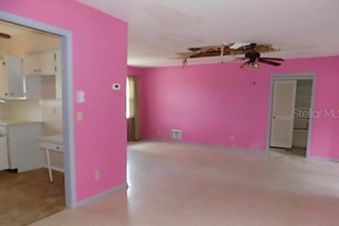 Villa ou maison à vendre à Englewood, Floride: 2 chambres, 123.1 m2 № 2197887 - photo 4