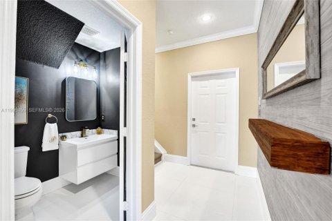 Villa ou maison à vendre à Miramar, Floride: 3 chambres, 148.74 m2 № 2066098 - photo 6