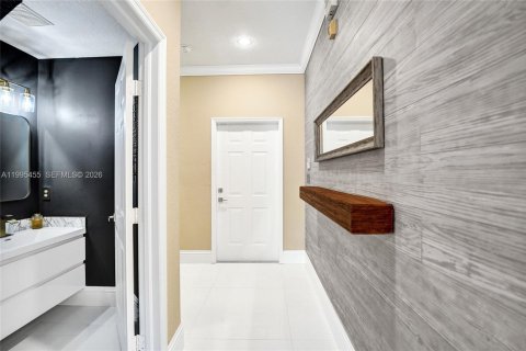 Villa ou maison à vendre à Miramar, Floride: 3 chambres, 148.74 m2 № 2066098 - photo 5