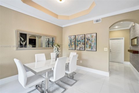 Villa ou maison à vendre à Miramar, Floride: 3 chambres, 148.74 m2 № 2066098 - photo 14