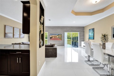 Villa ou maison à vendre à Miramar, Floride: 3 chambres, 148.74 m2 № 2066098 - photo 11