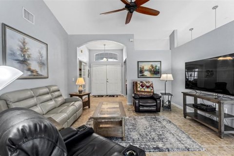 Villa ou maison à vendre à Mulberry, Floride: 4 chambres, 180.51 m2 № 2416251 - photo 13