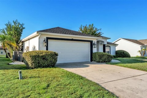 Villa ou maison à vendre à Mulberry, Floride: 4 chambres, 180.51 m2 № 2416251 - photo 3