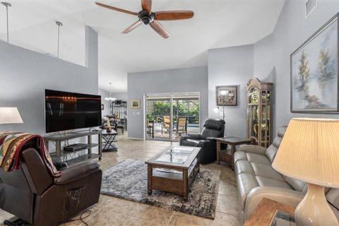Villa ou maison à vendre à Mulberry, Floride: 4 chambres, 180.51 m2 № 2416251 - photo 11