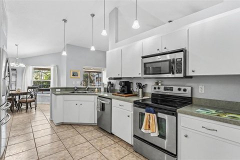 Villa ou maison à vendre à Mulberry, Floride: 4 chambres, 180.51 m2 № 2416251 - photo 22