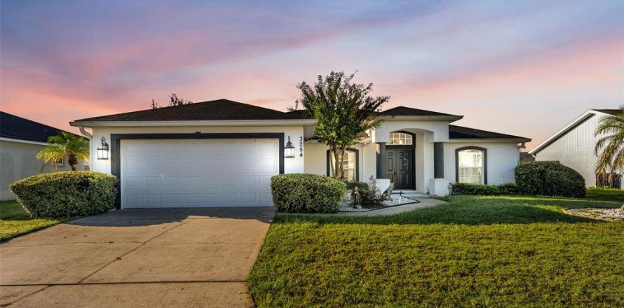 Villa ou maison à Mulberry, Floride 4 chambres, 180.51 m2 № 2416251