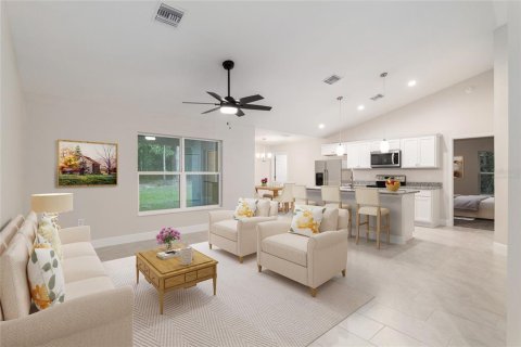 Villa ou maison à vendre à Citrus Springs, Floride: 4 chambres, 143.07 m2 № 1900234 - photo 6