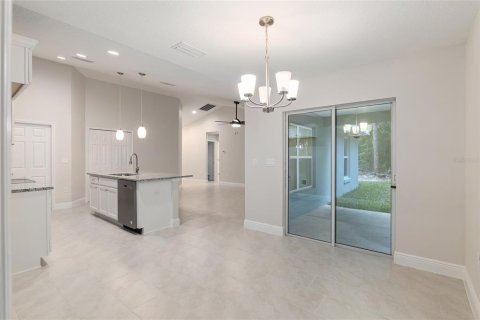 Villa ou maison à vendre à Citrus Springs, Floride: 4 chambres, 143.07 m2 № 1900234 - photo 12
