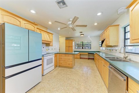 Villa ou maison à vendre à Clearwater, Floride: 3 chambres, 180.04 m2 № 1563889 - photo 6