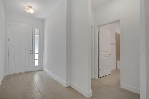 Villa ou maison à vendre à Apopka, Floride: 4 chambres, 212.1 m2 № 2399431 - photo 5