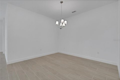 Villa ou maison à vendre à Apopka, Floride: 4 chambres, 212.1 m2 № 2399431 - photo 15