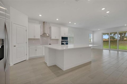 Villa ou maison à vendre à Apopka, Floride: 4 chambres, 212.1 m2 № 2399431 - photo 6
