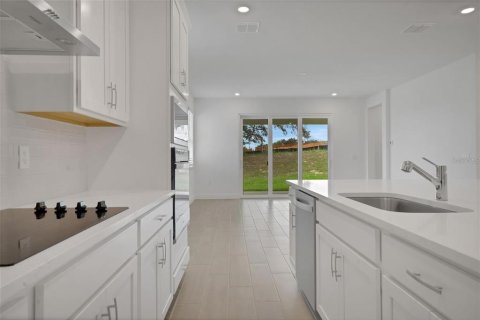 Villa ou maison à vendre à Apopka, Floride: 4 chambres, 212.1 m2 № 2399431 - photo 8