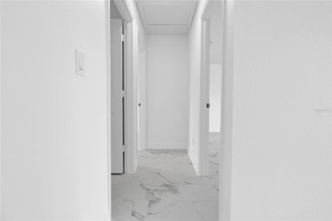 Villa ou maison à vendre à Cape Coral, Floride: 3 chambres, 121.7 m2 № 2258854 - photo 25